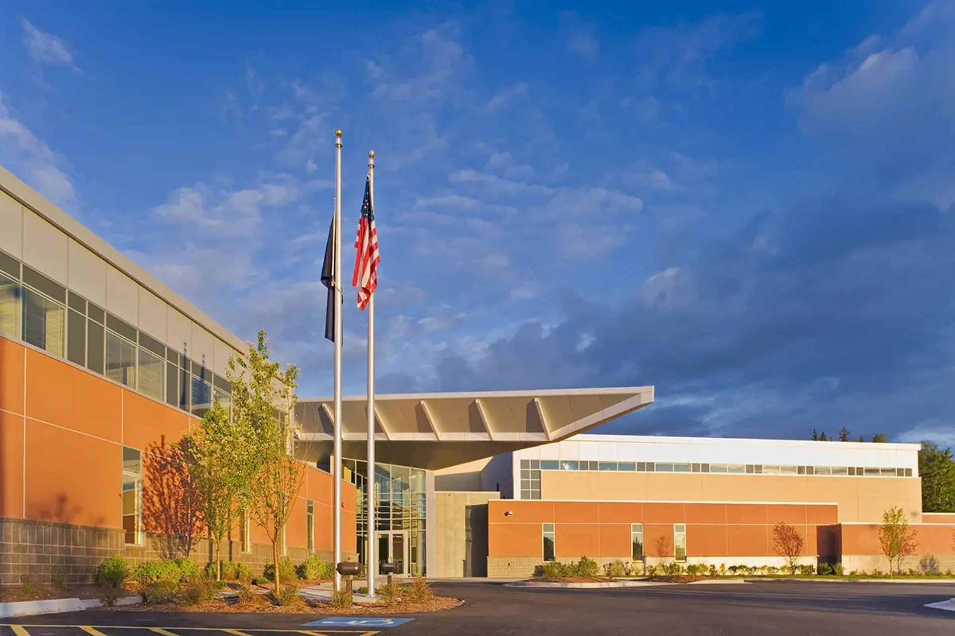 API Exterior